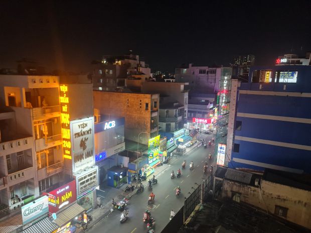 Cho thuê nhà 2 mặt tiền tân hương 90m², 4lầu+st - cạnh ngã 7009379