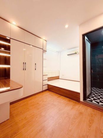 Chủ nhờ bán nhà đội cấn 18m2, 6 tầng, 4.98 tỷ, ba đình, sổ 7009395