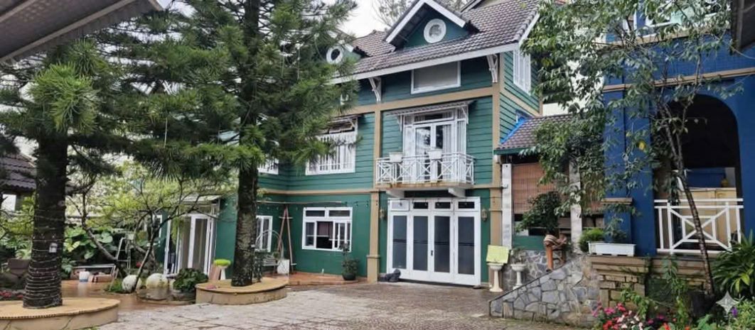 Cho thuê villa sân vườn  đường hùng vương,p9  đà lạt 7009411