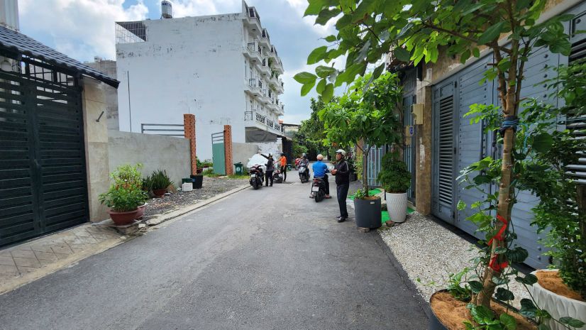 Đất 1.200m² quận 12  mặt tiền đẹp  giá đầu tư! 7011223