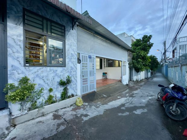 Nhà đẹp hẻm ô tô nguyễn chích  gần biển, ngang 7m, chỉ 4,3 7011628