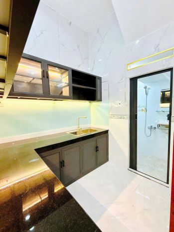 Nhà 3 lầu btct hẻm 184 âu dương lân p.chánh hưng p3q8 7012334