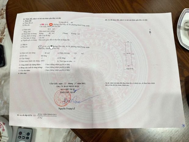 Bán gấp mp cầu giấy 40m2 5t 29.5 tỷ. 2 mặt tiền. dòng tiền 7012401