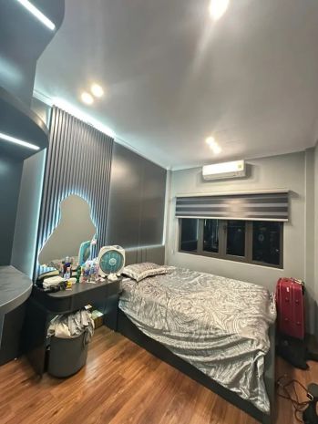 Bán gấp mp cầu giấy 40m2 5t 29.5 tỷ. 2 mặt tiền. dòng tiền 7012403