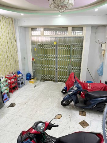 Nhà mới 5 tầng sát đường phạm thế hiển p.chánh hưng p4q8. 7012680