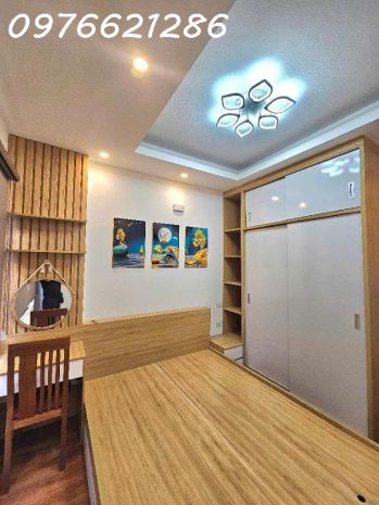 Bán nhà ngọc thụy 38m²  mt 4m  ô tô 7 chỗ đỗ cổng  gần ô 7013004