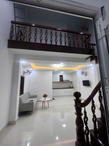 Nhà kiệt thẳng 20m ra lê độ, 38m2, gác lửng đúc cứng đẹp 7013090