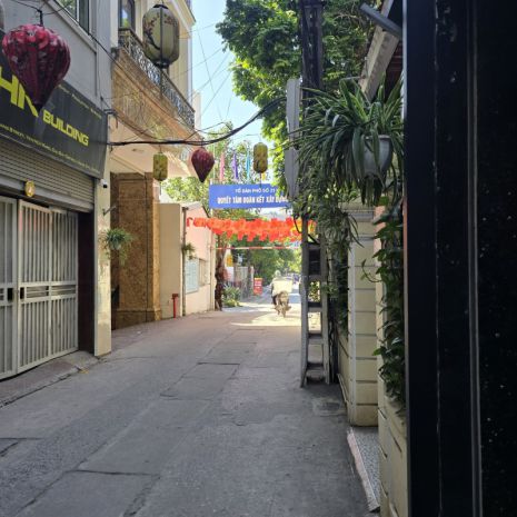 Tòa nhà 7 tầng thang máy  ô tô tránh  trung tâm nguyễn 7014207