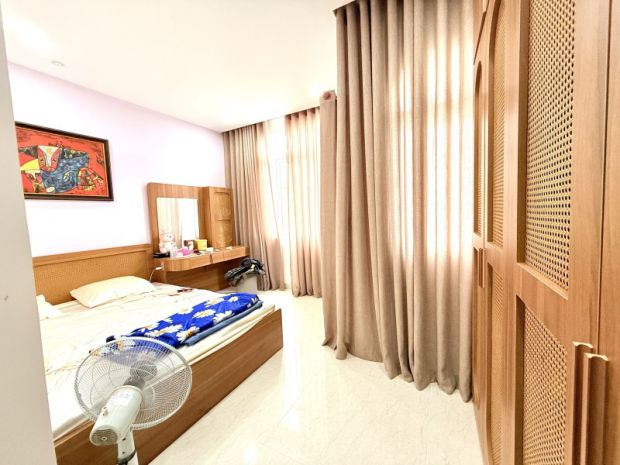 Bán nhà thủ đức, linh đông, đường số  24. dt 52m2, 4 tầng, 7014219