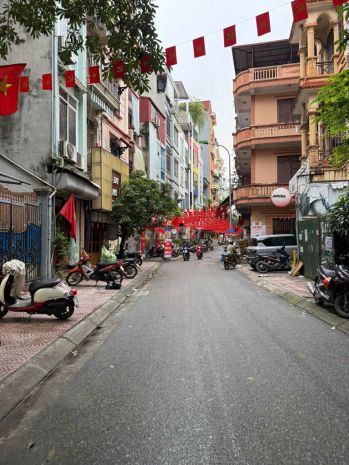 Bán nhà mặt ngõ 154 ngọc lâm. nhà 5 tầng nở hậu đẹp. ngõ 7014866