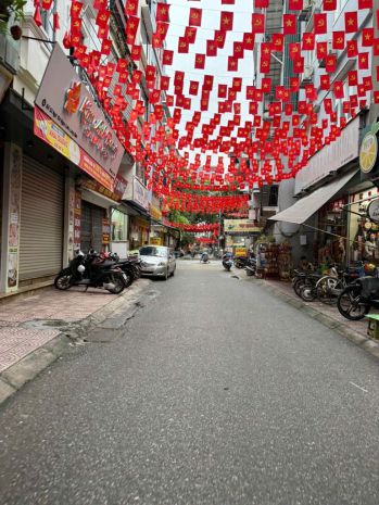 Bán nhà mặt ngõ 154 ngọc lâm. nhà 5 tầng nở hậu đẹp. ngõ 7014867