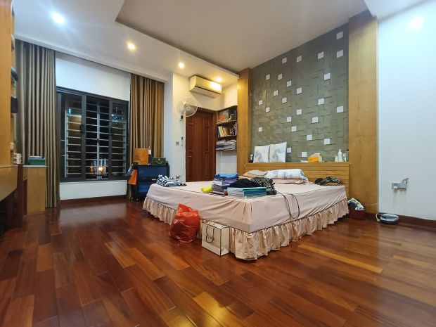 Bán mặt phố pháo đài láng 62m 4 tầng mặt tiền 4m giá chào 7015106