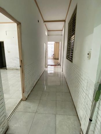 71. nhà trệt gác cặp bờ kè hưng lợi  trục chính hẻm, tiện 7015207