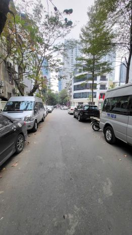 Đầu tư vàng  mặt đê nguyễn khoái  135m  2 tầng  ô tô 7015458