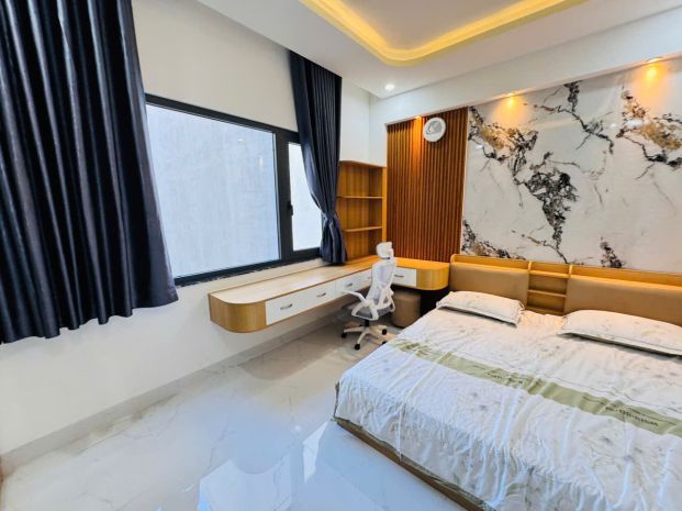 Phú hồng thịnh 9  nhà 4 tầng full nt  ngang 4.5m  giá 7015508