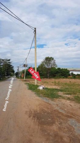 Bán lô đất 7.627m² mặt tiền đường nhựa trương thị như 7015612