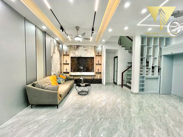 Bán nhà 4 tầng mới đẹp trung tâm trần nguyên hãn  full nội 7016130