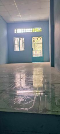 Giá sốc  nhà hxh 6m lạc long quân  dt 41m2 giá chỉ 4.x tỷ 7016457