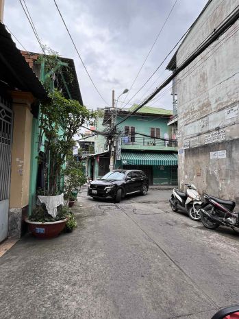 Giá sốc  nhà hxh 6m lạc long quân  dt 41m2 giá chỉ 4.x tỷ 7016458