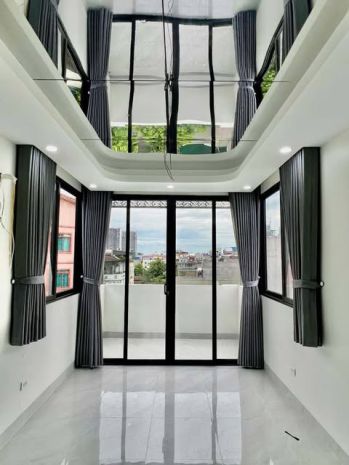 Ngõ to như phố - nội thất vip - vỉa hè đá bóng kinh doanh 7017378