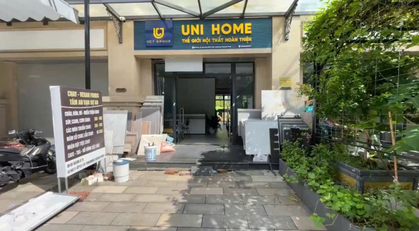 Cho thuê tầng 1 shophouse hoàn thiện  2 mặt tiền 7018701