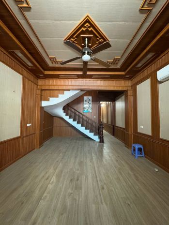 Nhà 3 tầng 106.6m khê nữ ,nguyên khê  trung tâm hành chính 7018736