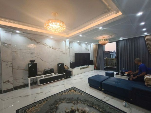 Bán nhà nguyễn văn linh 96m 7 tầng thang máy ô tô tránh hơn 7018796