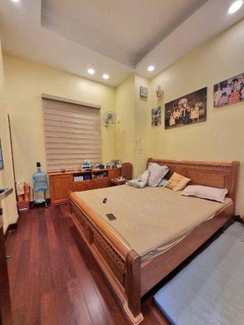 Bán nhà đẹp bồ đề dân xây  ô tô lô góc view cầu chương 7020289