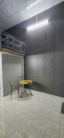 Phòng trọ mơi xây mơi 100  ngay chân cầu bình triệu 2, 7020324