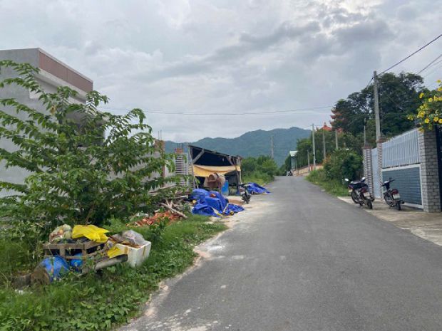 Bán lô đất thôn tân lễ b  xã châu pha  tx. phú mỹ, br-vt 7020465