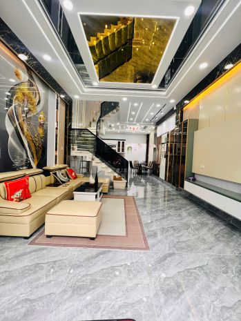 Nhà đẹp, xe hơi vào sân, cách hà huy giáp 300m, nội thất 7022512