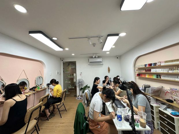 Sang tiệm nail gội khu phan xích long 7022546