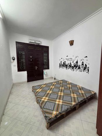 Ở nhóm cho thuê nhà 43 trung kính + 204 trần duy hưng 7022836