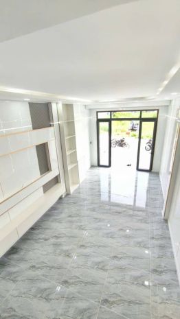 Bán nhà 1 trệt 2 lầu - phan đăng lưu - sổ riêng 7023344