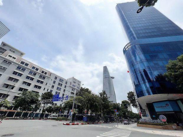 Bán siêu phẩm độc tôn - mặt tiền đ.hàm nghi, nguyễn thái 7024013