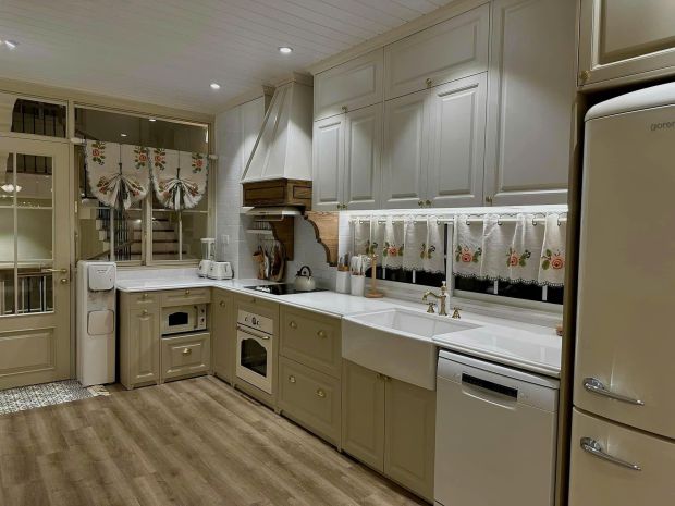 Siêu vị trí kinh doanh phố tây nha trang  nhà mt nguyễn 7024931