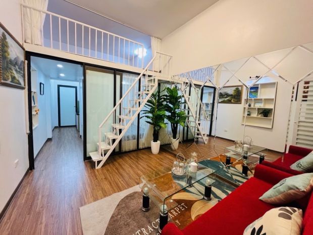 Tập thể tầng 2 cầu giấy dt 60m,2 thoáng,ô tô đỗ chân tòa 7024992