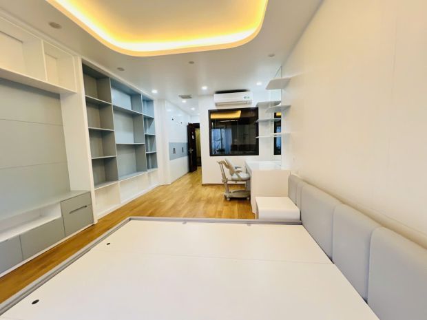 Bán nhà tân mai- hoàng mai, phân lô, vỉa hè, ô tô, 50 m2, 8 7025780