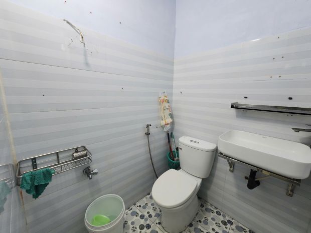 Nhà 2 tầng hẻm 3,5m gần mt đường tạ quang bửu p. chánh 7026960