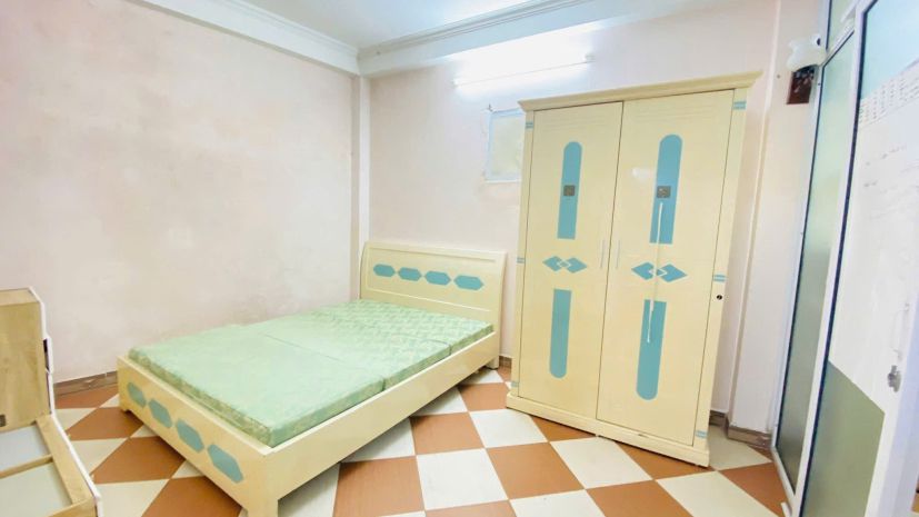 Cho thuê nhà nguyên căn ngõ 93 hoàng mai, 40m²  4 tầng, 7027366