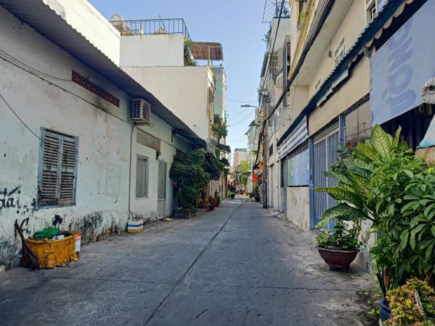 Giá cực hời! bán nhà hẻm lê đình thám tân phú 50m2, sổ 7027879