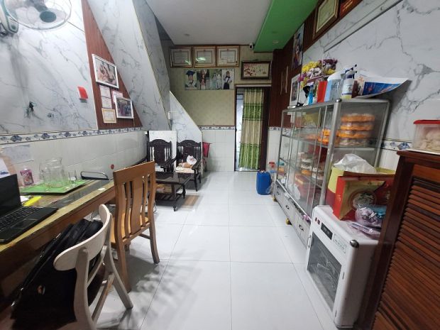 Bán gấp nhà 2 tầng 54m² trường thọ  gần metro, hẻm ô tô, 7029111