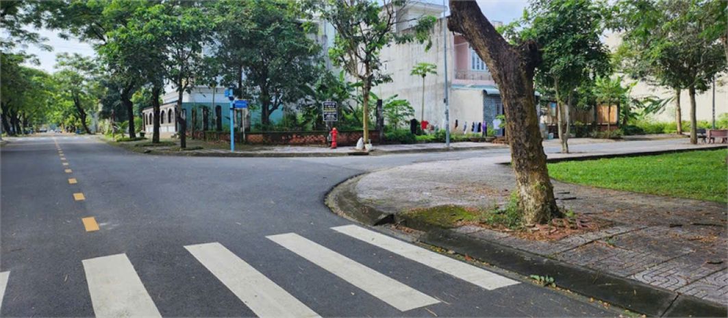 D400 bán rẻ lô đất đẹp khu dân cư đông đúc, khu vực trung 7029353