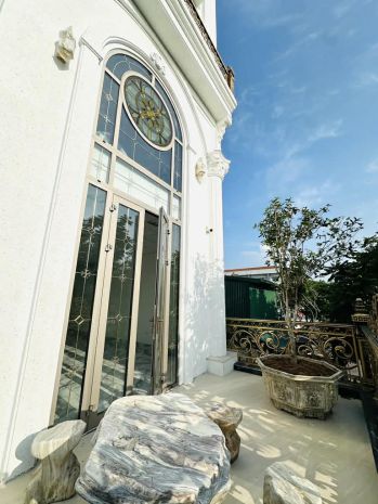 Bán nhà mặt phố cổ linh, vỉa hè rộng, view vườn hoa, 2 xe 7029376