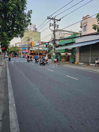 Mặt tiền bông sao,4m2 ngang, 5 tầng. không huy hoạch. 11ty 7030875