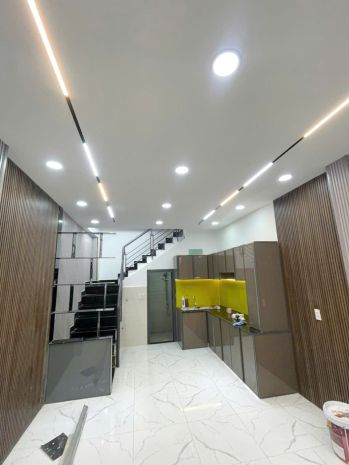 Nhà 2 tầng mới hẻm dương bá trạc p. chánh hưng. giá 4,58 tỷ 7031370