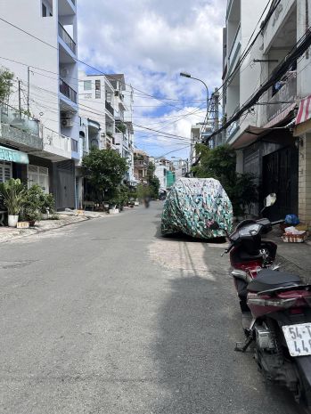 Bán đất hai mặt tiền khu biệt thự sổ hồng riêng 6x12m dương 7031386