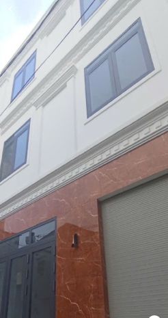 Nhà đẹp mới tinh  ở ngay đường lê văn thịnh,cát lái, 6ty 7031411