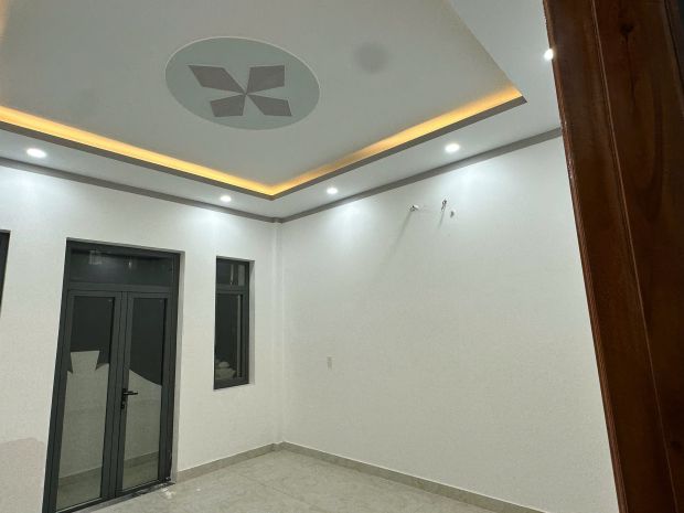 Bán nhà 1 trệt 2 lầu,long bình tân,shr hoàn công,đường 2 ô 7031666