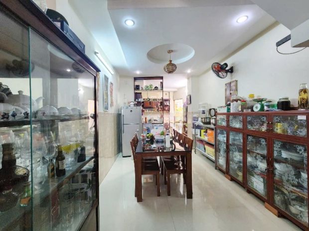 Nhà 4 tầng đường phạm thế hiển p4 q8 7033784